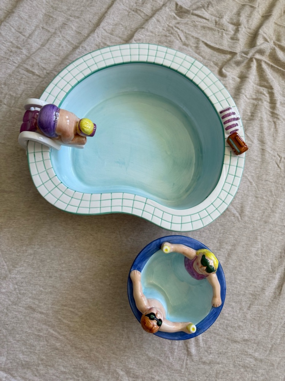 Lotus chip and dip bowl